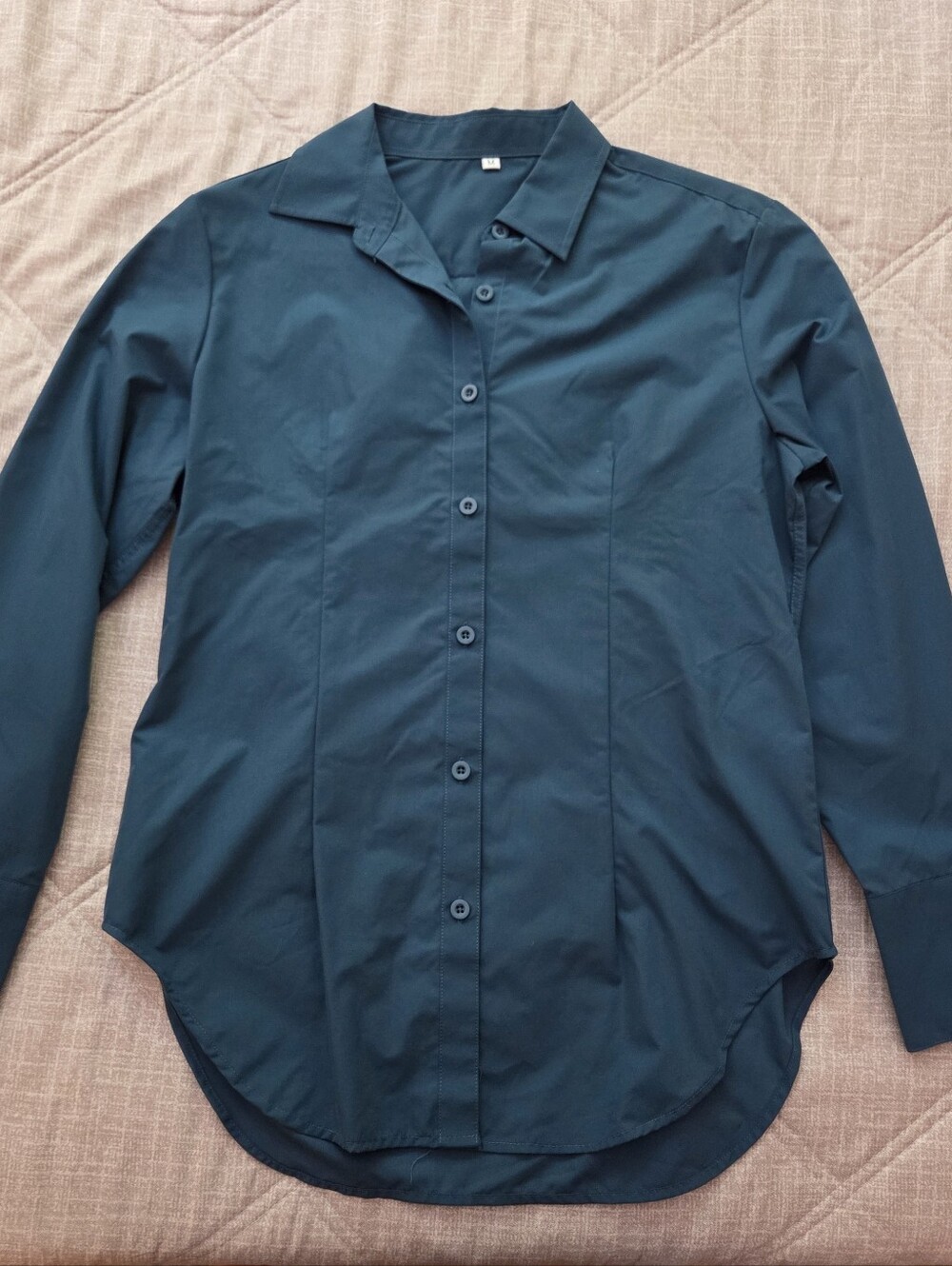 🔷️ Dark Teal Long-Sleeve Women's Button-Up Shirt Size Medium